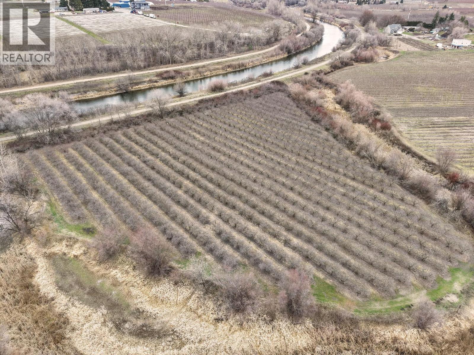 301 Road 12 Road, Oliver, British Columbia  V0H 1T1 - Photo 8 - 10373242