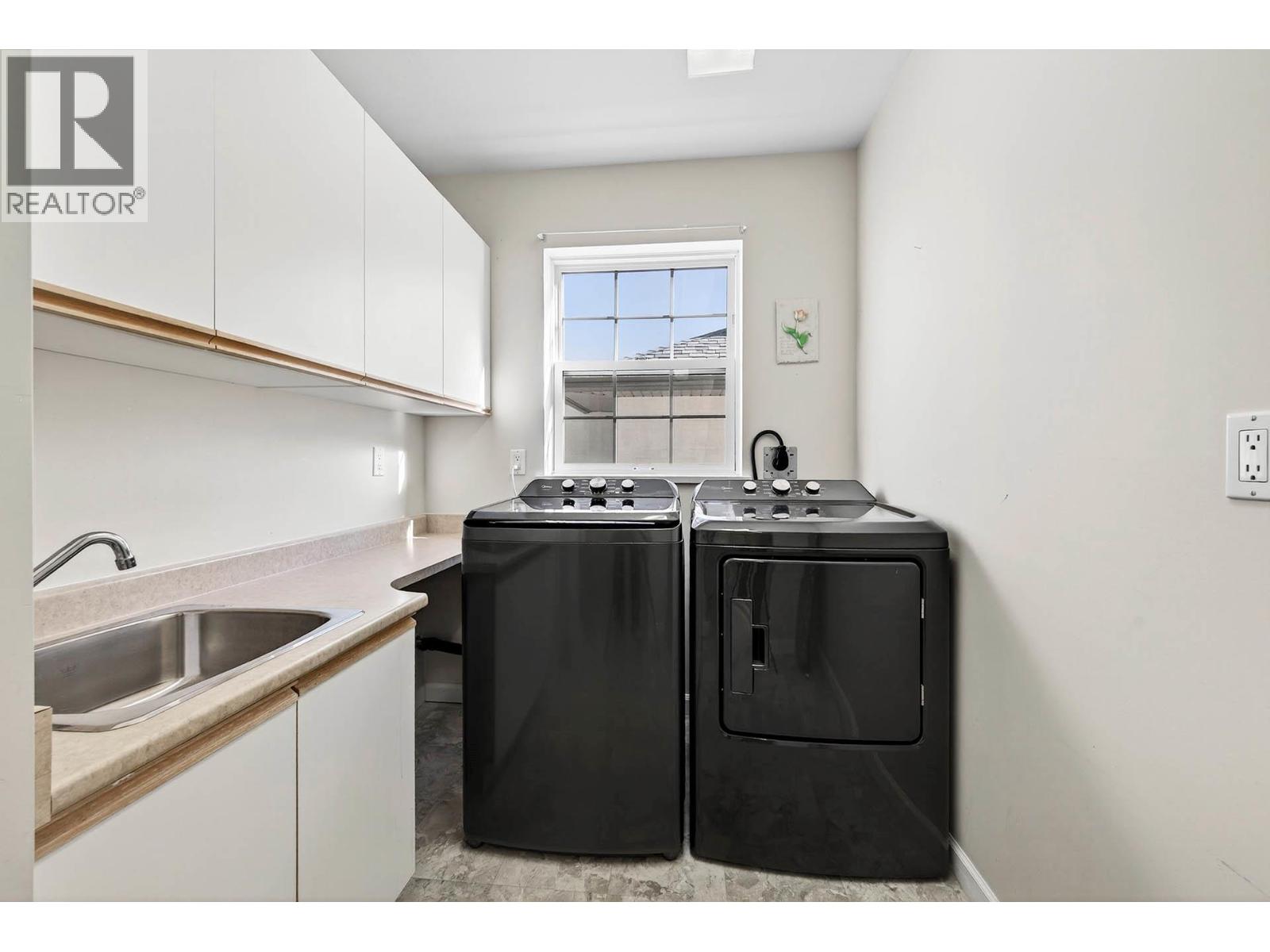 992 Canongate Crescent, Kamloops, British Columbia  V1S 1W8 - Photo 22 - 10374656