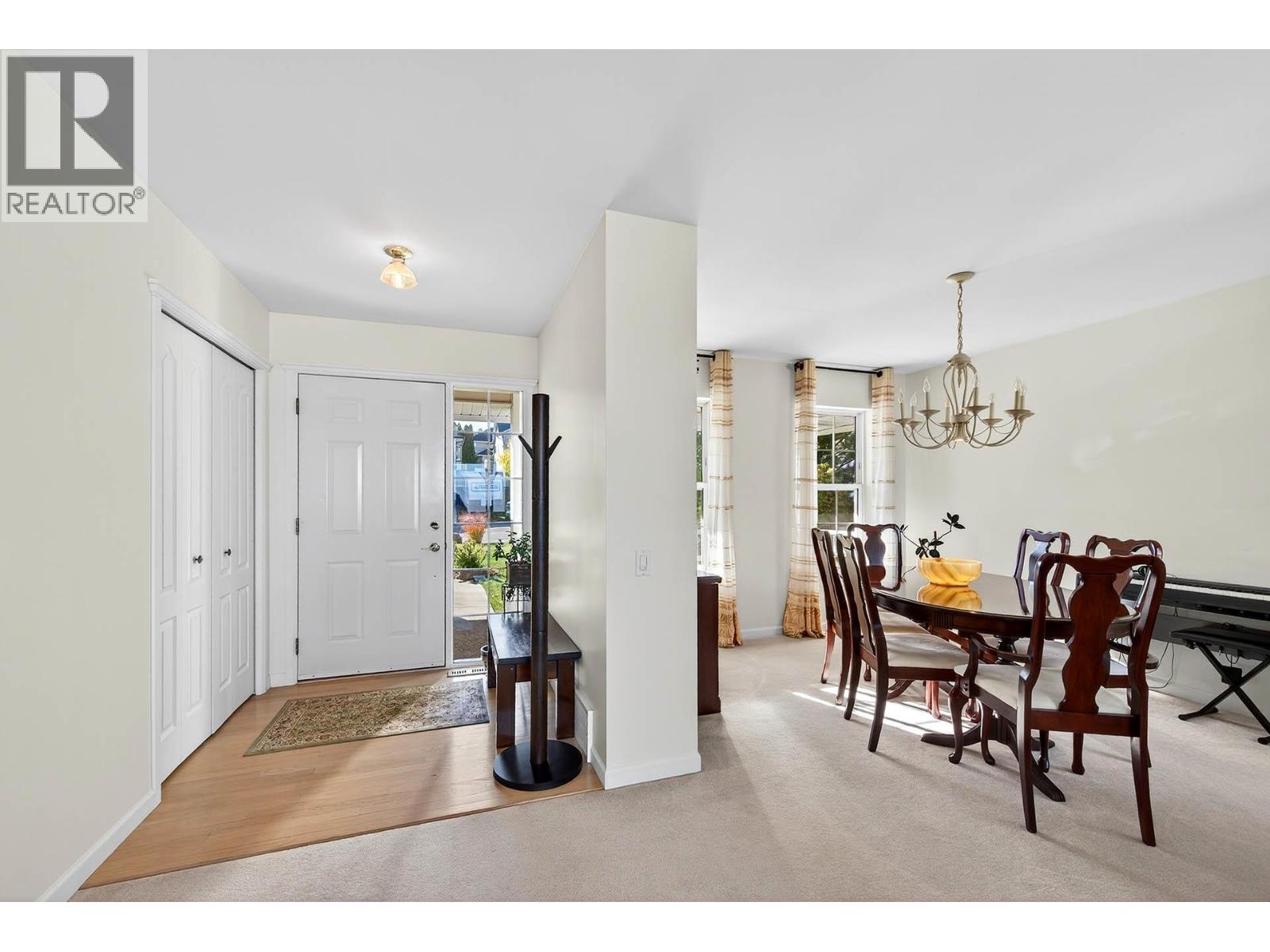 992 Canongate Crescent, Kamloops, British Columbia  V1S 1W8 - Photo 3 - 10374656