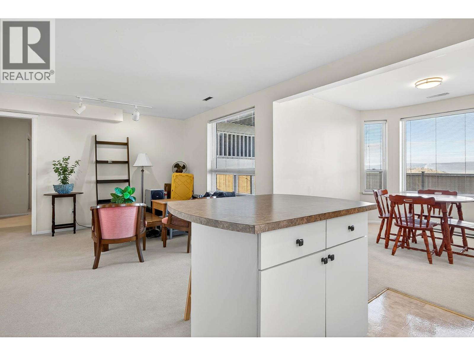 992 Canongate Crescent, Kamloops, British Columbia  V1S 1W8 - Photo 45 - 10374656