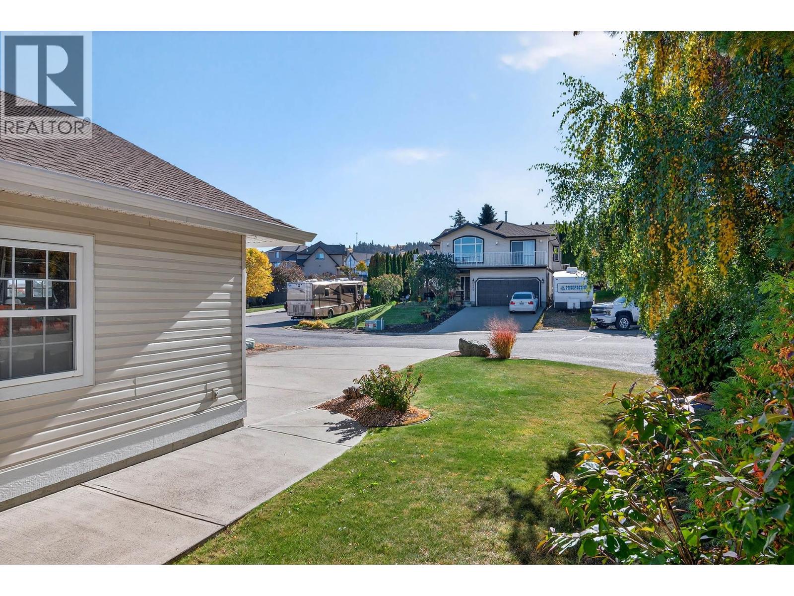 992 Canongate Crescent, Kamloops, British Columbia  V1S 1W8 - Photo 57 - 10374656