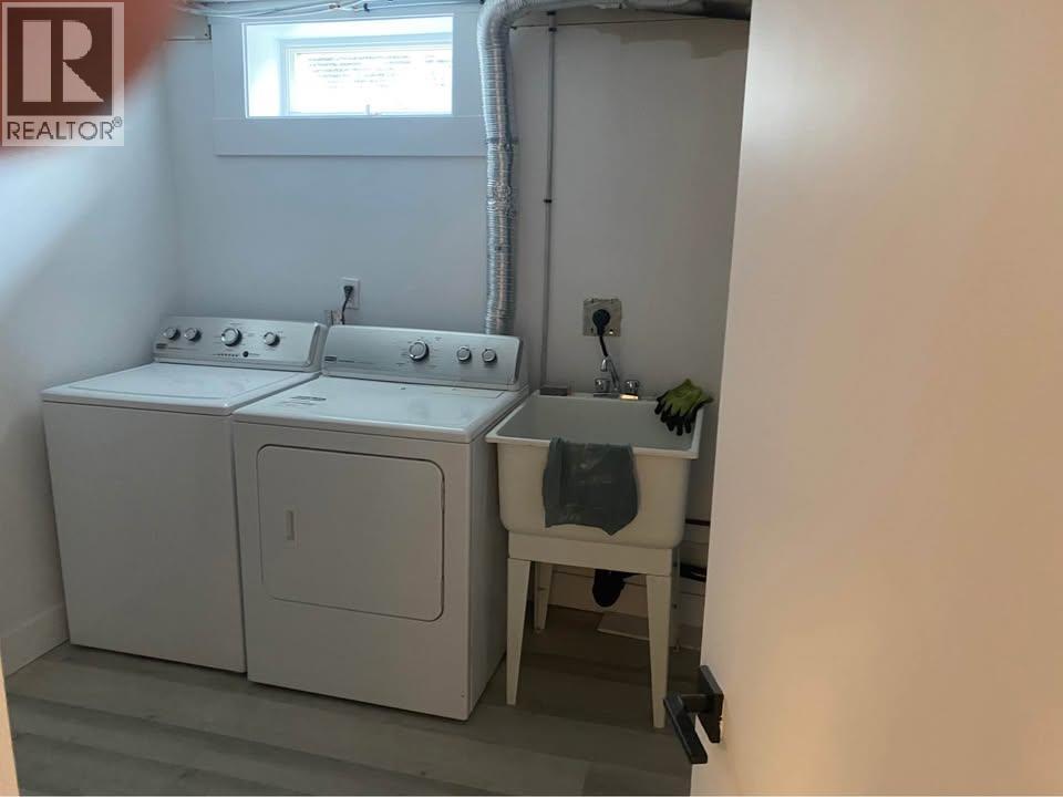 470 Snowsell Street N, Kelowna, British Columbia  V1V 2C7 - Photo 17 - 10373856