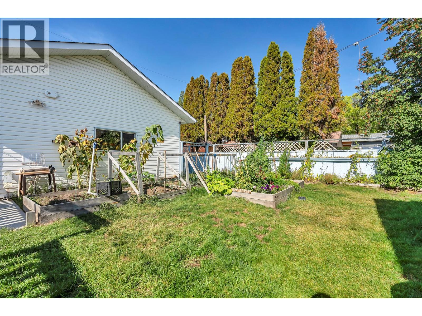 405 Grant Ave, Princeton, British Columbia  V0X 1W0 - Photo 3 - 10374602