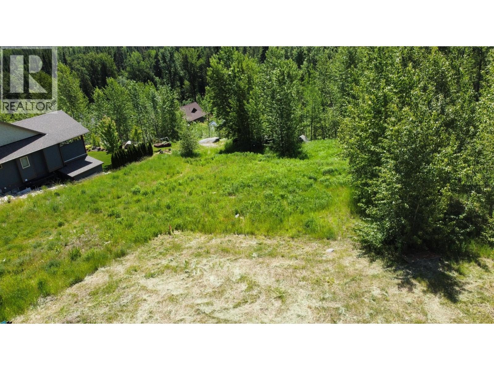 919 Redstone Drive, Rossland, British Columbia  V0G 1Y0 - Photo 7 - 10374558