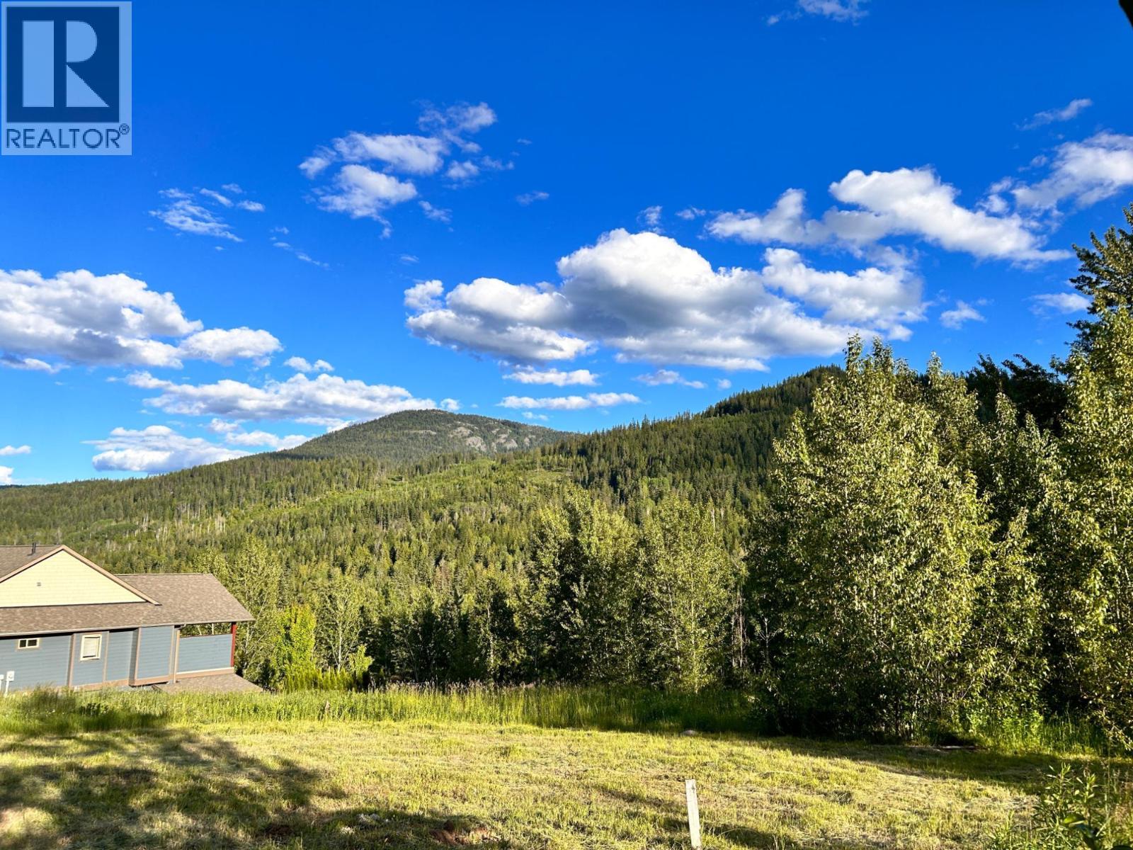 917 Redstone Drive, Rossland, British Columbia  V0G 1Y0 - Photo 6 - 10374554