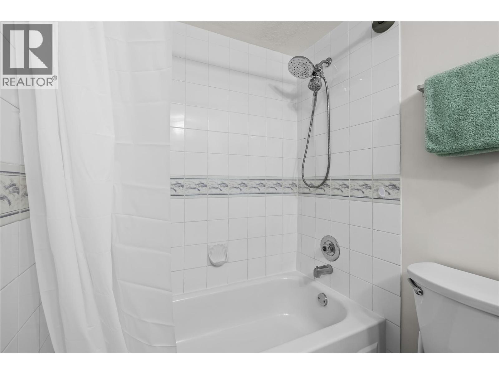 200 Hollywood Road N Unit# 205, Kelowna, British Columbia  V1X 6Y9 - Photo 28 - 10374210