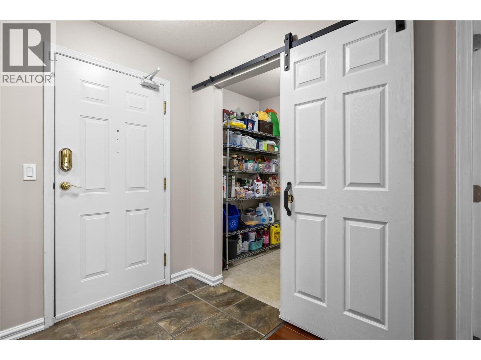 200 Hollywood Road N Unit# 205, Kelowna, British Columbia  V1X 6Y9 - Photo 5 - 10374210