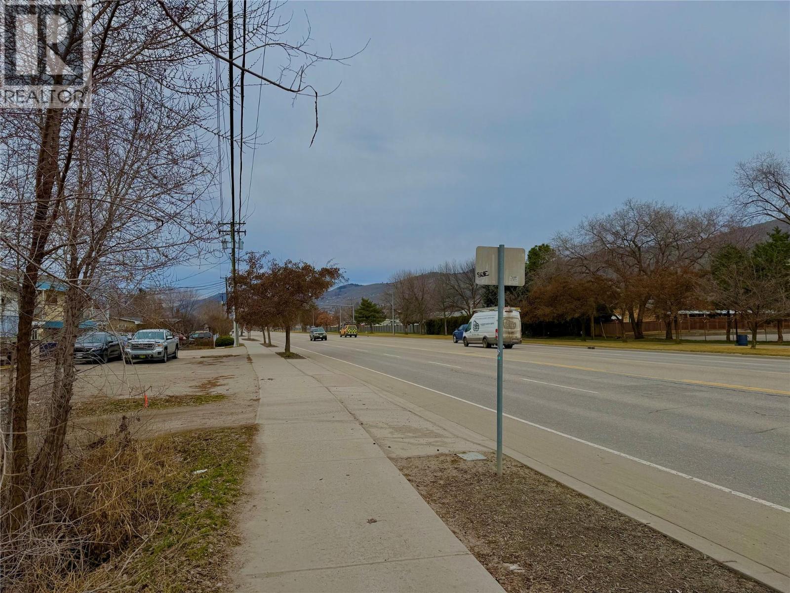 3708 25 Avenue, Vernon, British Columbia  V1T 1P3 - Photo 6 - 10374066