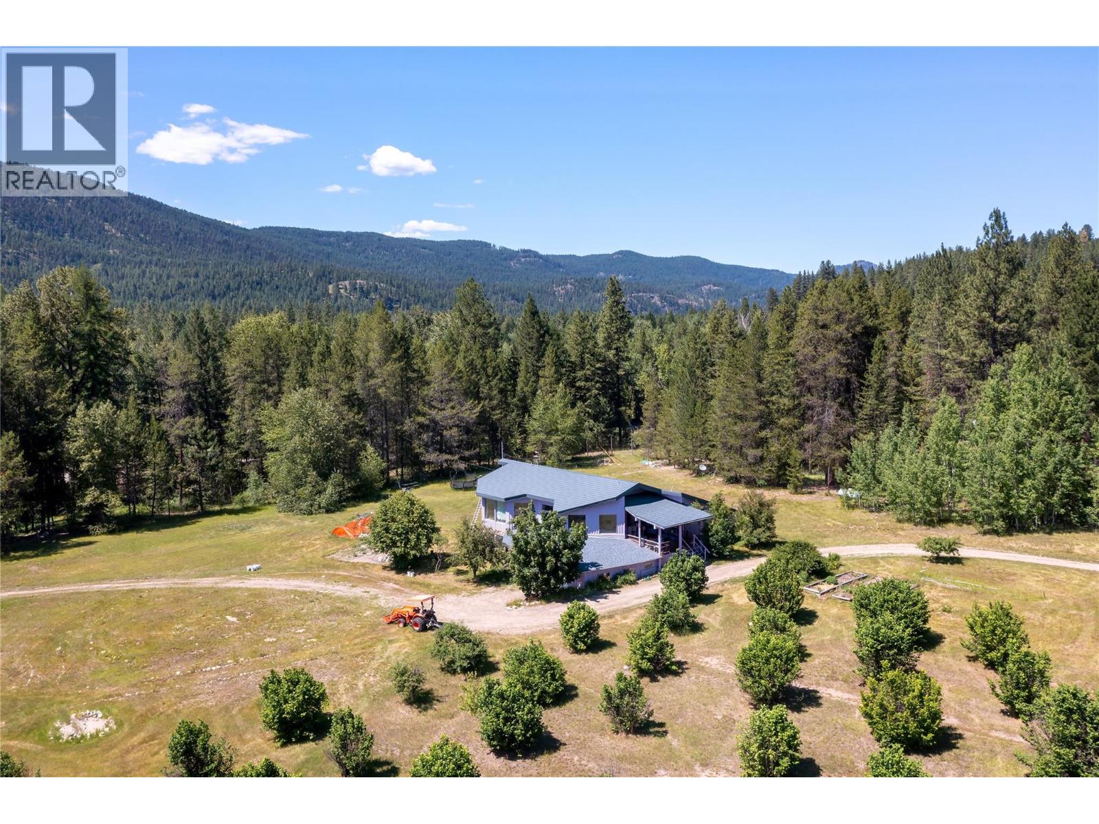 6055 Kettle River Forestry Service Road, Westbridge, British Columbia  V0H 1Y0 - Photo 2 - 10374717