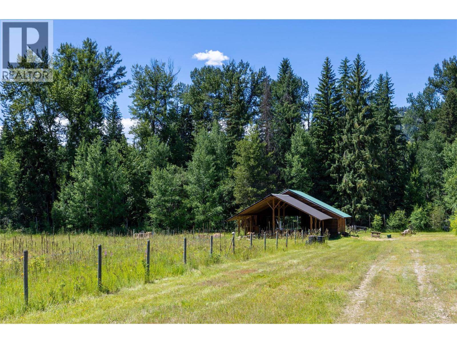6055 Kettle River Forestry Service Road, Westbridge, British Columbia  V0H 1Y0 - Photo 21 - 10374717