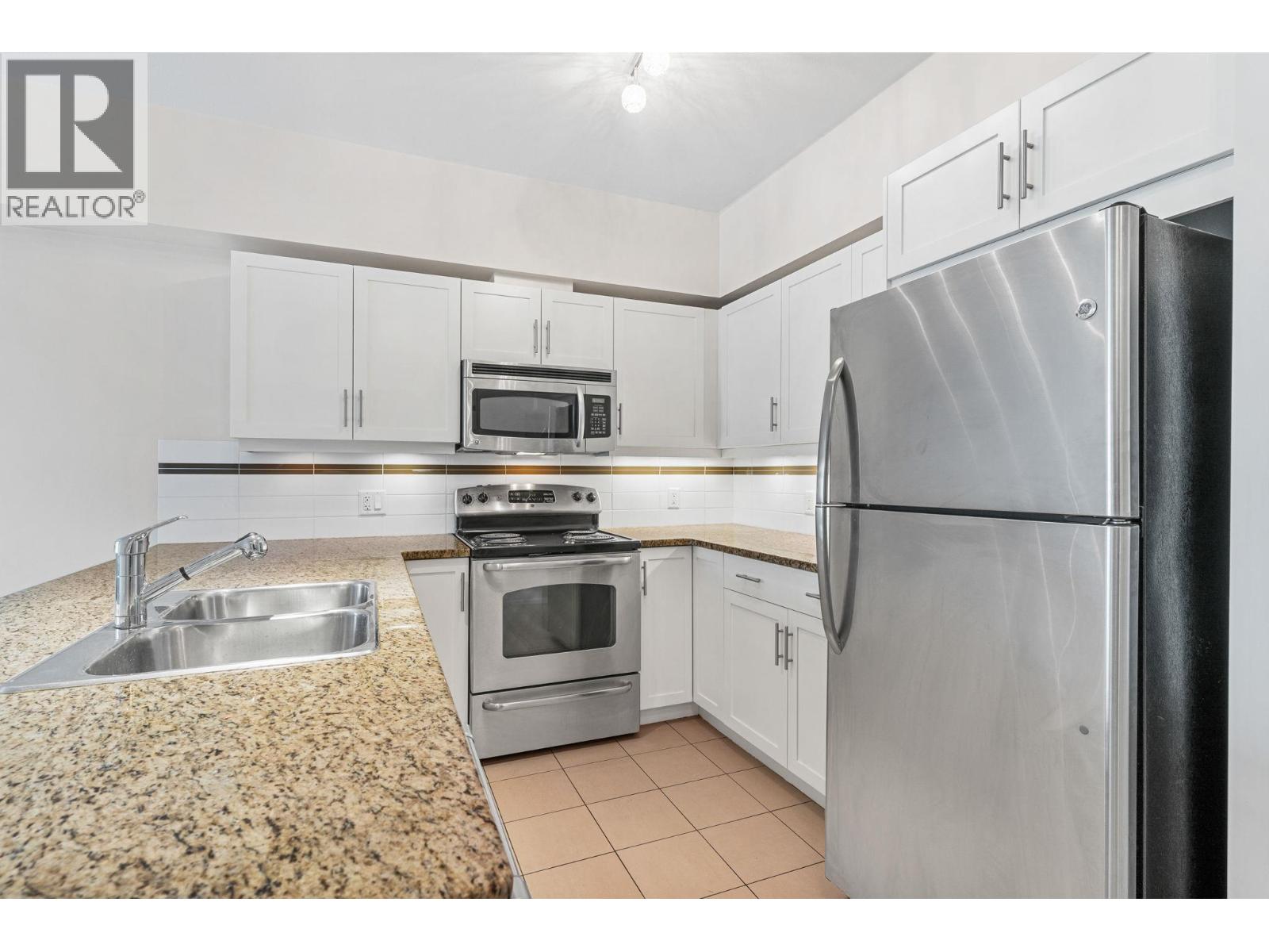 1350 Ridgeway Drive Unit# 202, Kelowna, British Columbia  V1Y 9T8 - Photo 5 - 10374680