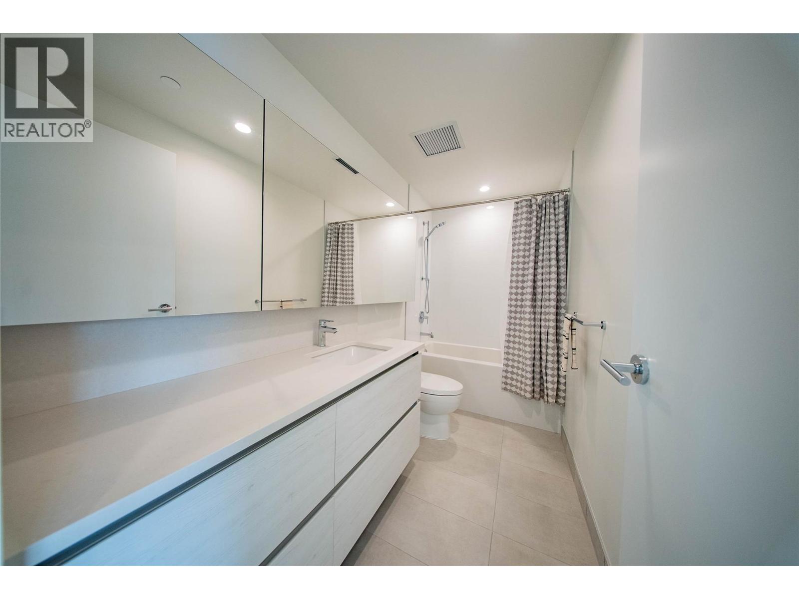 238 Leon Avenue Unit# 1408, Kelowna, British Columbia  V1Y 0N6 - Photo 33 - 10374642