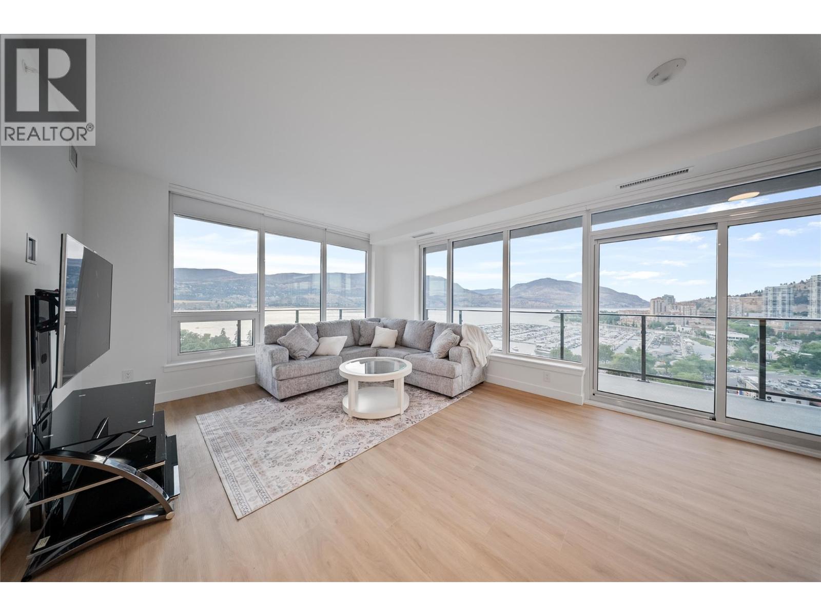 238 Leon Avenue Unit# 1408, Kelowna, British Columbia  V1Y 0N6 - Photo 5 - 10374642