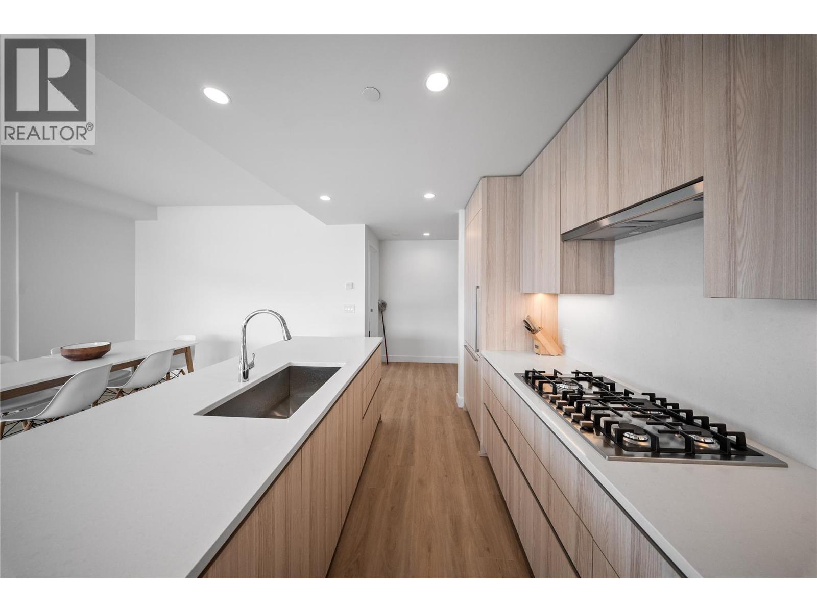 238 Leon Avenue Unit# 1408, Kelowna, British Columbia  V1Y 0N6 - Photo 9 - 10374642