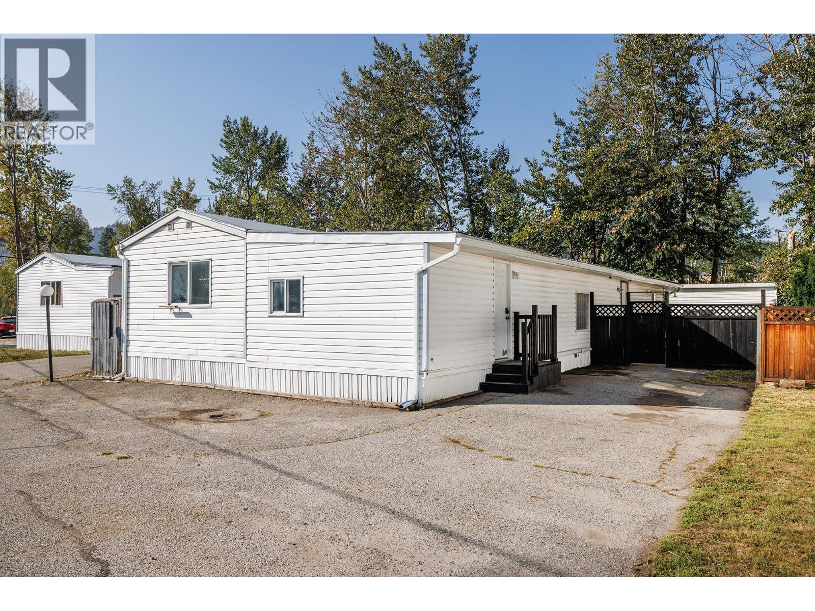 720 Commonwealth Road Unit# 234, Kelowna, British Columbia  V4V 1R5 - Photo 2 - 10374556