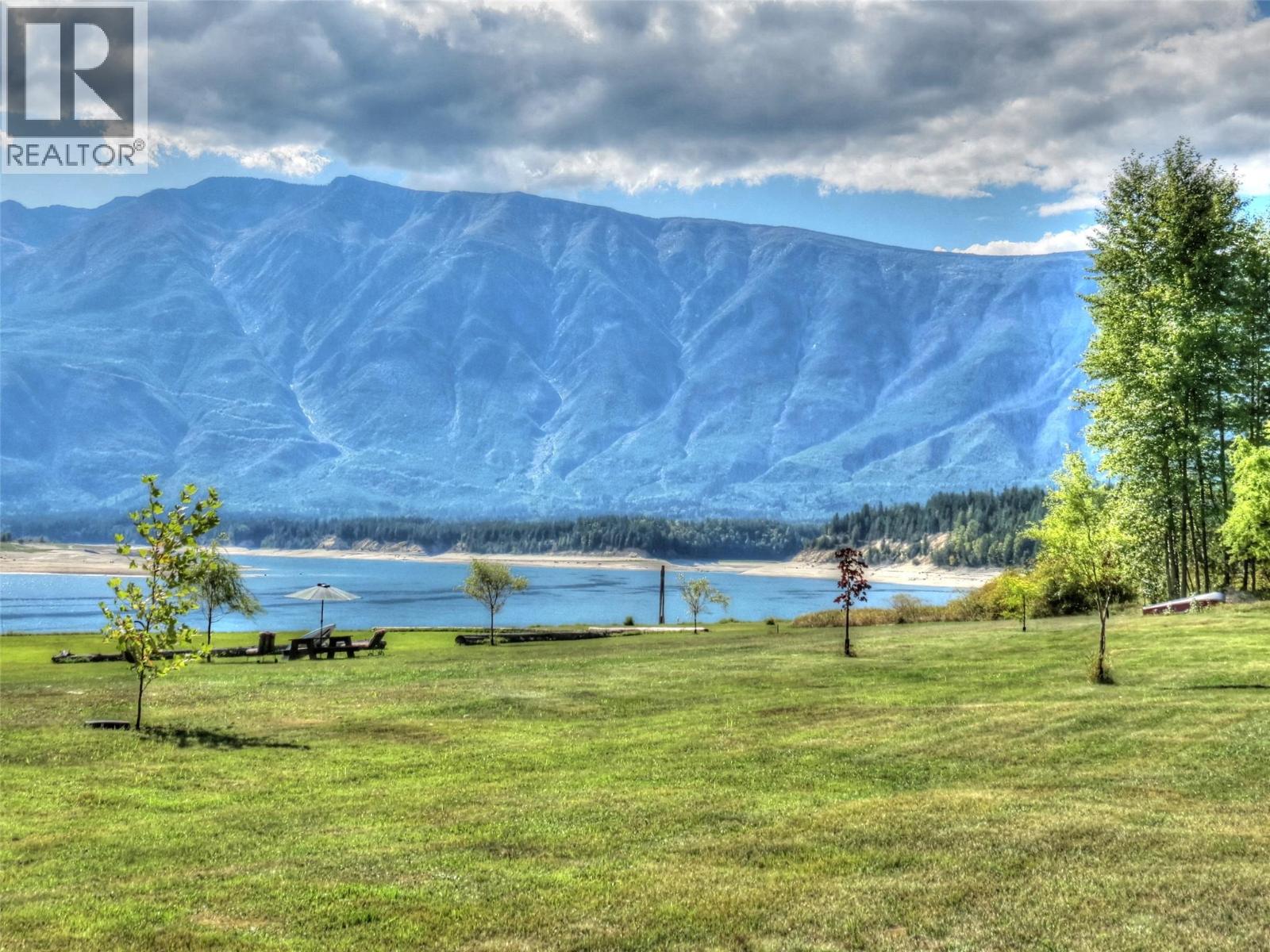240 Arrow Park Demars Road, Nakusp, British Columbia  V0G 1R1 - Photo 14 - 10374499