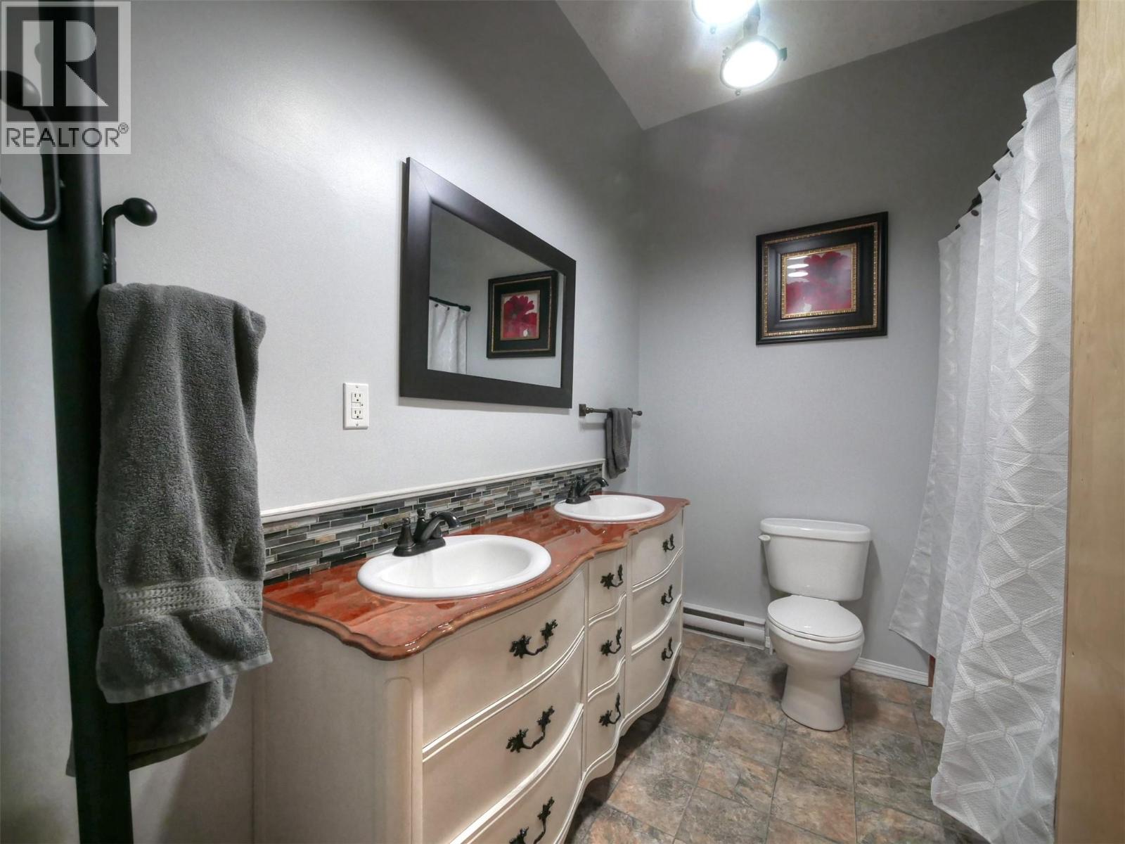 240 Arrow Park Demars Road, Nakusp, British Columbia  V0G 1R1 - Photo 8 - 10374499