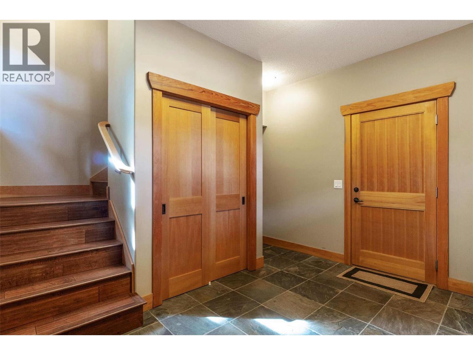 2479 Eagle Bay Road Unit# 17, Blind Bay, British Columbia  V0E 1H1 - Photo 2 - 10374564