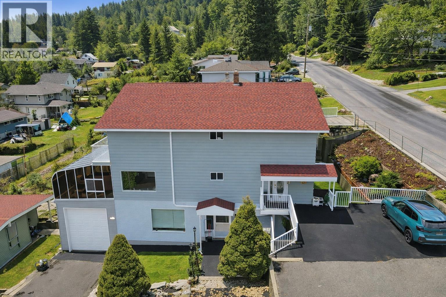 801 Houston Street, Nelson, British Columbia  V1L 5J3 - Photo 60 - 10374655