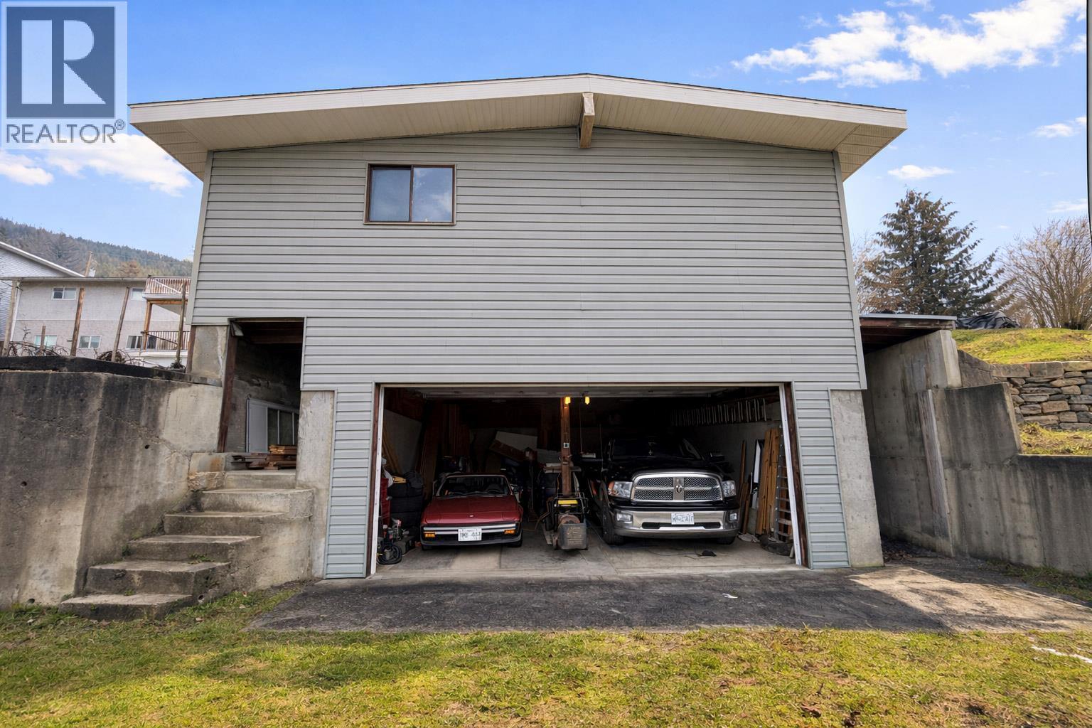 801 Houston Street, Nelson, British Columbia  V1L 5J3 - Photo 64 - 10374655