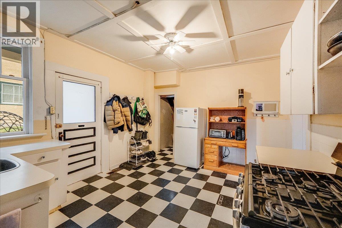 712 Josephine Street, Nelson, British Columbia  V1L 1W9 - Photo 39 - 10373993