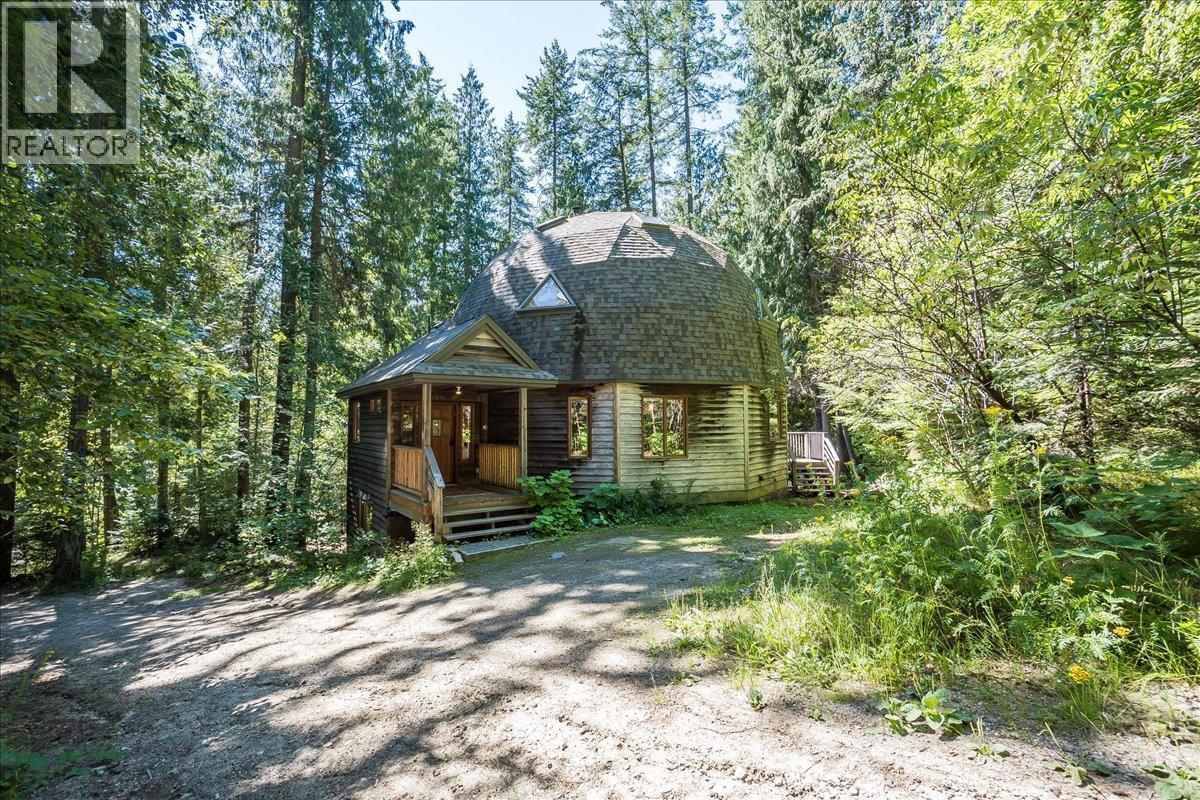 5631 Longbeach Road, Nelson, British Columbia  V1L 6N9 - Photo 75 - 10374255