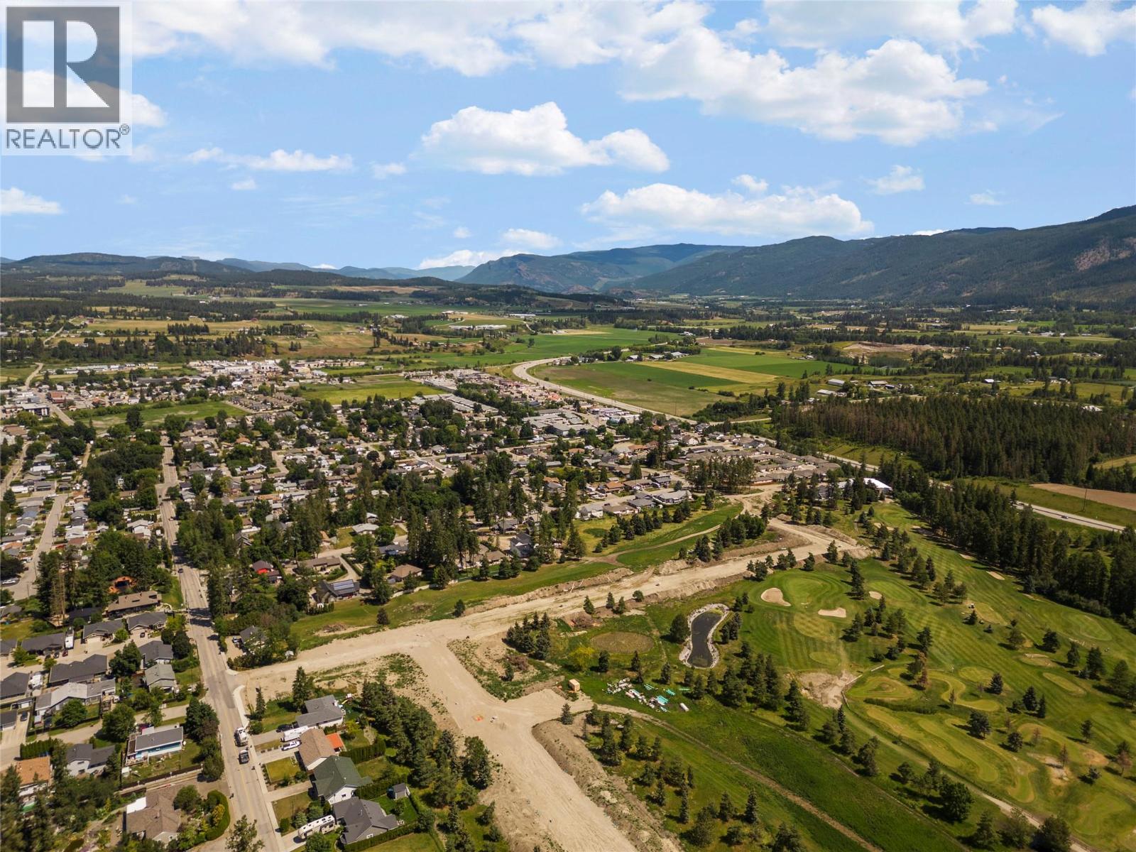 2049 Okanagan Street, Armstrong, British Columbia  V4V 0B7 - Photo 11 - 10374698