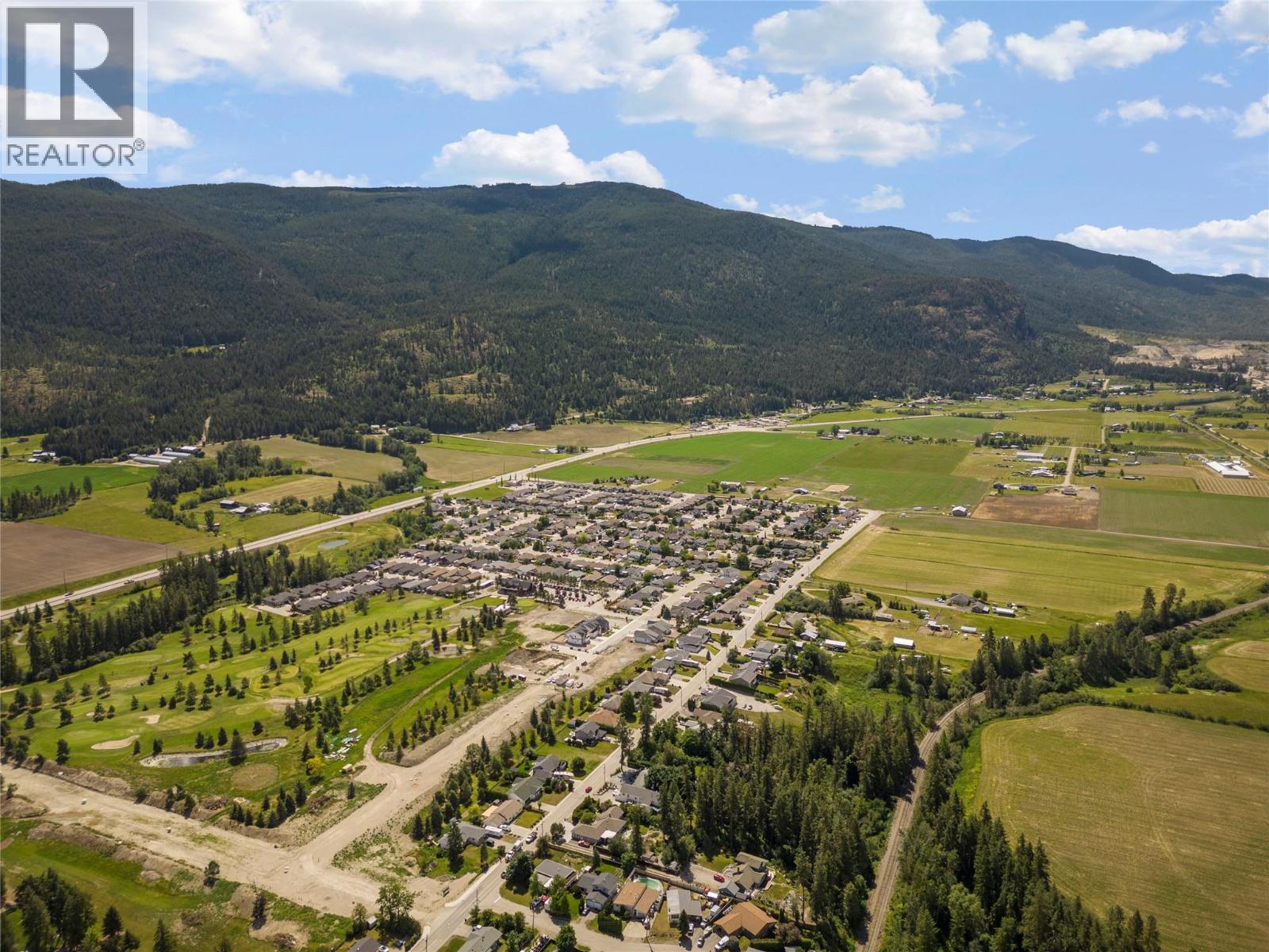 2049 Okanagan Street, Armstrong, British Columbia  V4V 0B7 - Photo 14 - 10374698