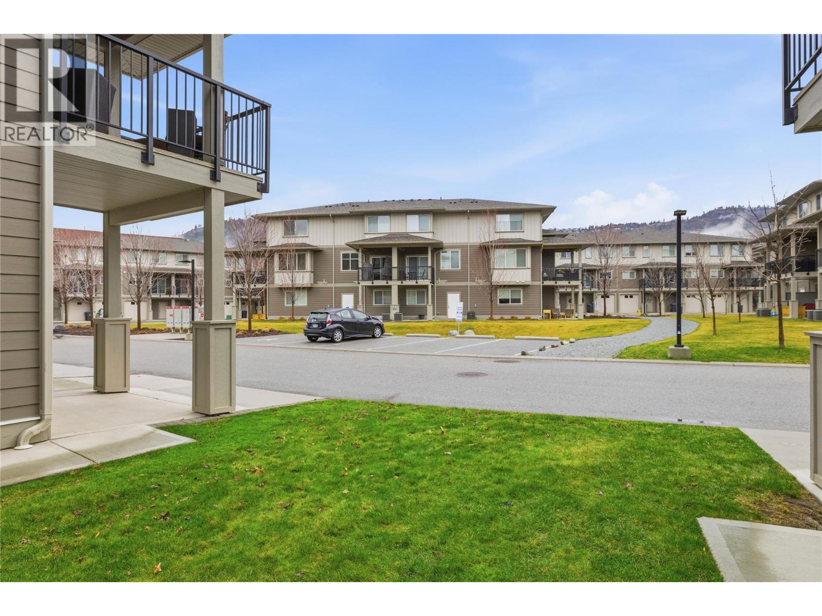 300 Drysdale Boulevard Unit# 10, Kelowna, British Columbia  V1V 3E6 - Photo 33 - 10374664