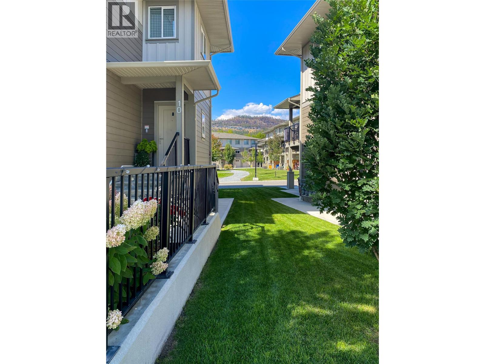 300 Drysdale Boulevard Unit# 10, Kelowna, British Columbia  V1V 3E6 - Photo 42 - 10374664