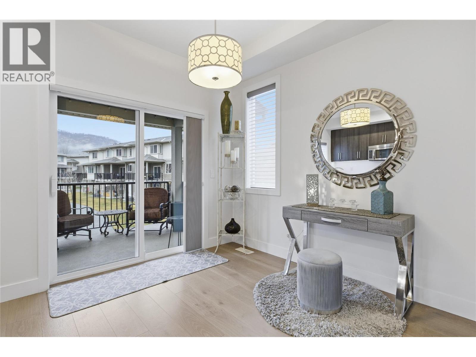 300 Drysdale Boulevard Unit# 10, Kelowna, British Columbia  V1V 3E6 - Photo 8 - 10374664