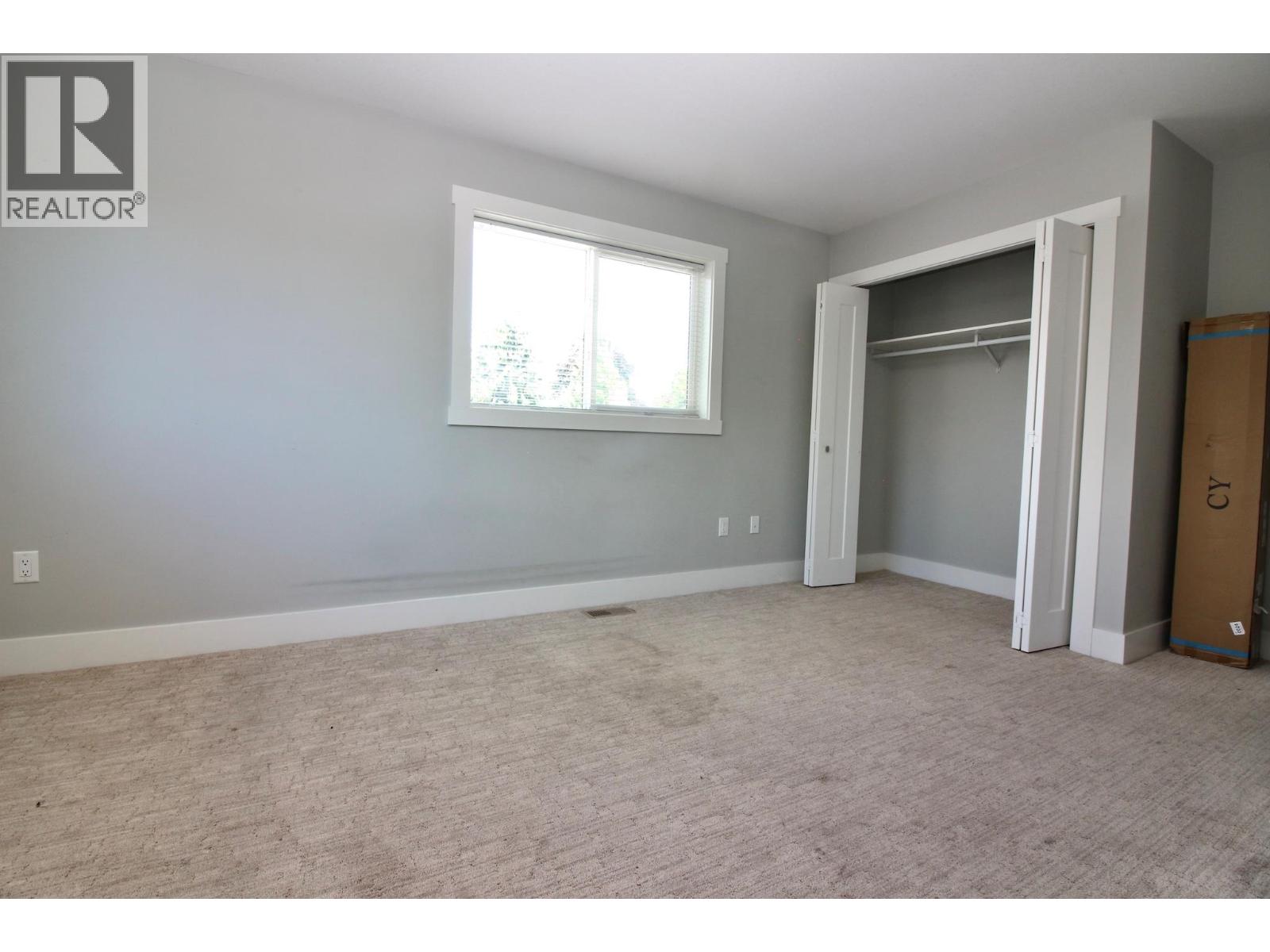 1480 Inkar Road, Kelowna, British Columbia  V1Y 8H7 - Photo 11 - 10374751