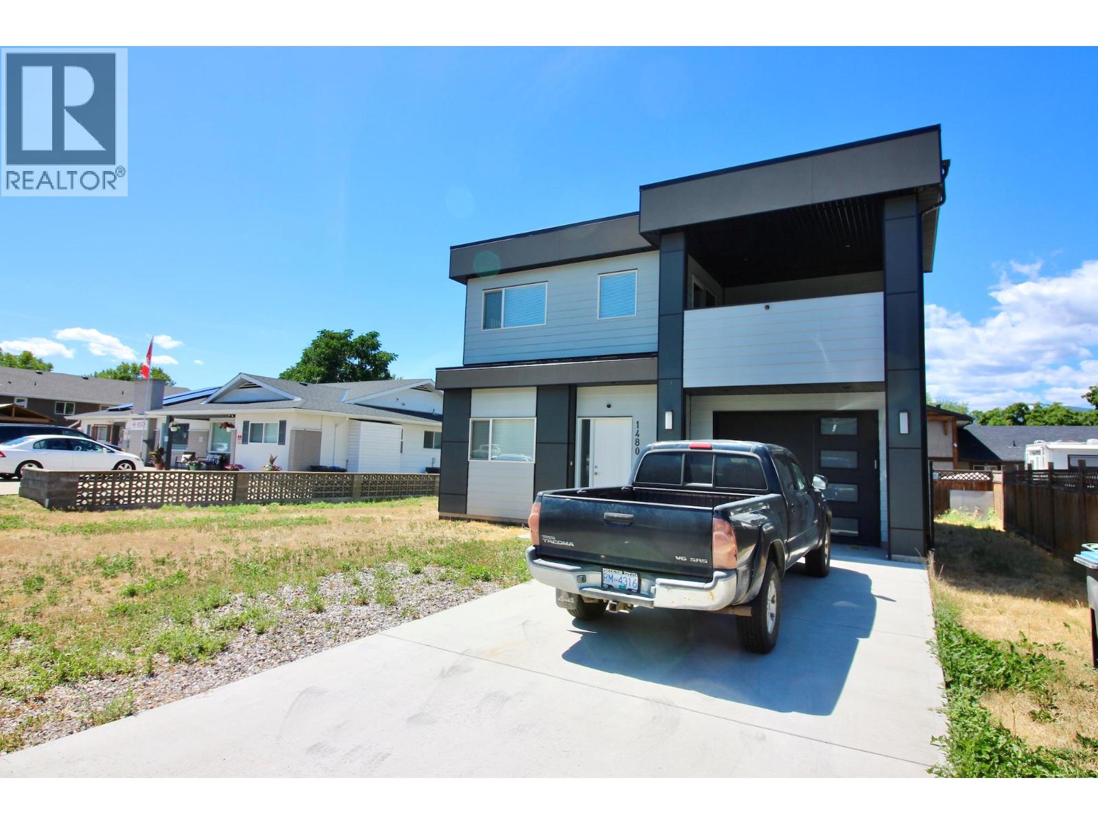 1480 Inkar Road, Kelowna, British Columbia  V1Y 8H7 - Photo 2 - 10374751