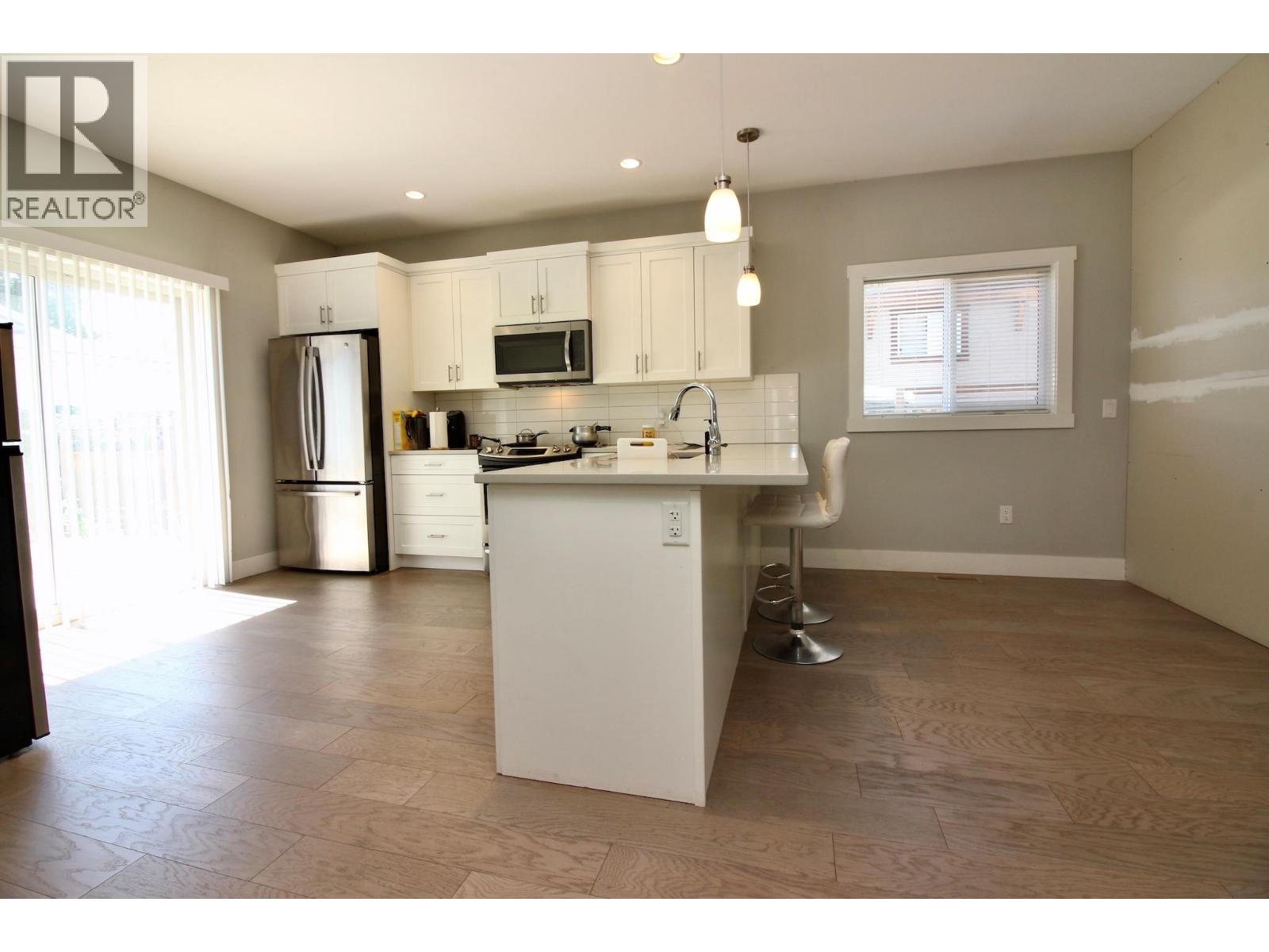 1480 Inkar Road, Kelowna, British Columbia  V1Y 8H7 - Photo 7 - 10374751
