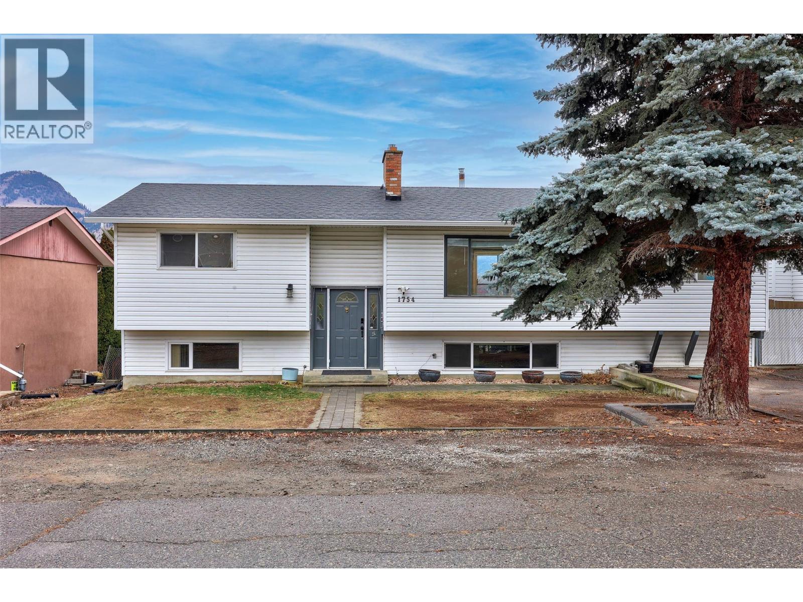 1754 SHERIDAN Drive, kamloops, British Columbia