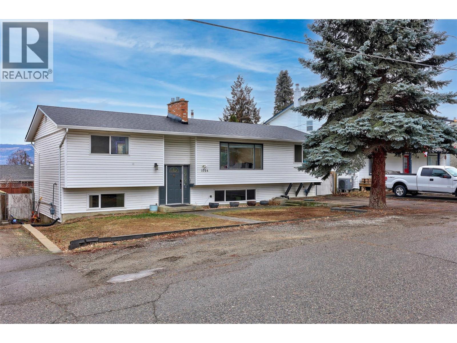 1754 Sheridan Drive, Kamloops, British Columbia  V2B 6A9 - Photo 3 - 10372574