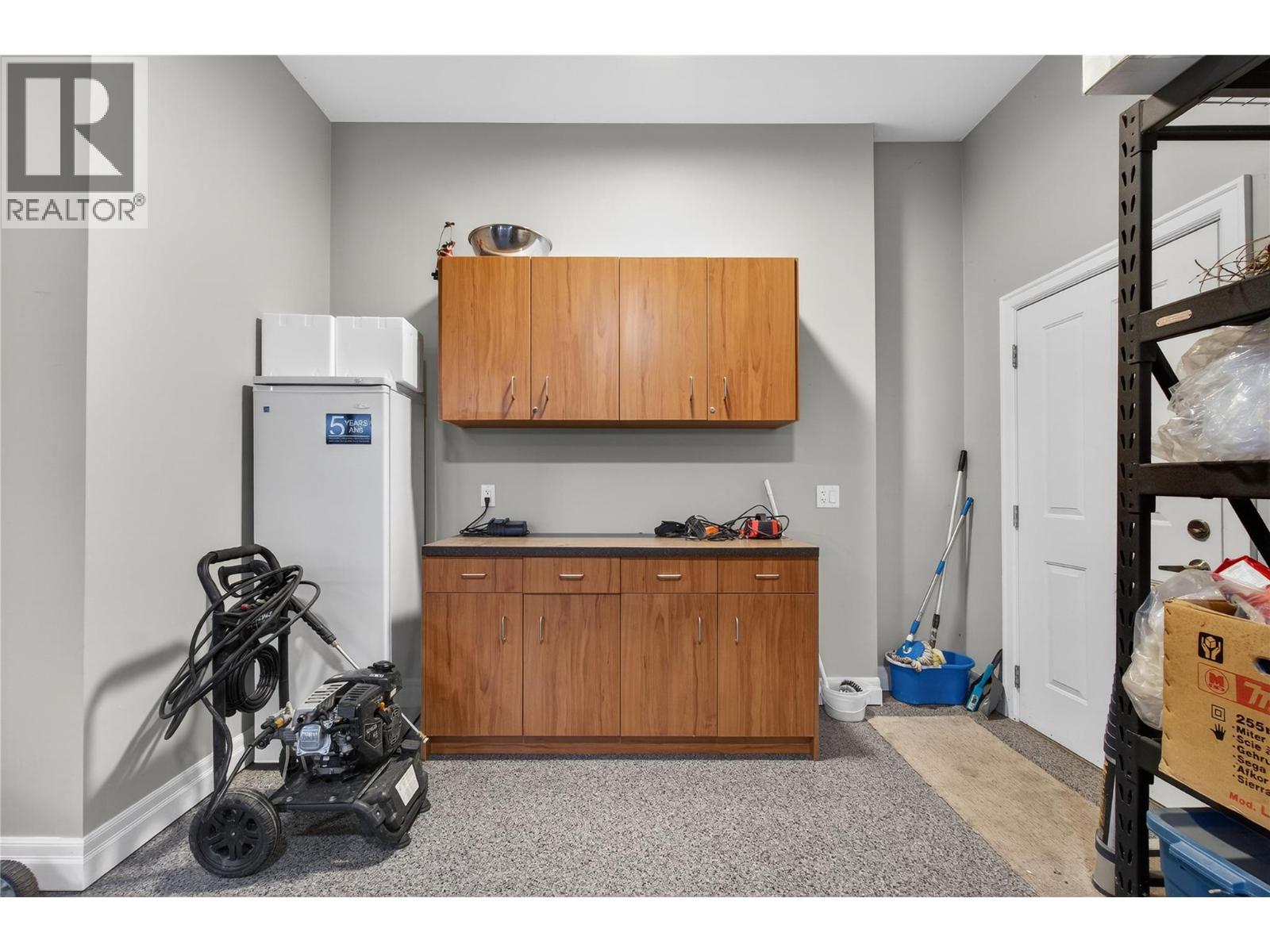 2281 24 Avenue Ne, Salmon Arm, British Columbia  V1E 3Y4 - Photo 29 - 10374607