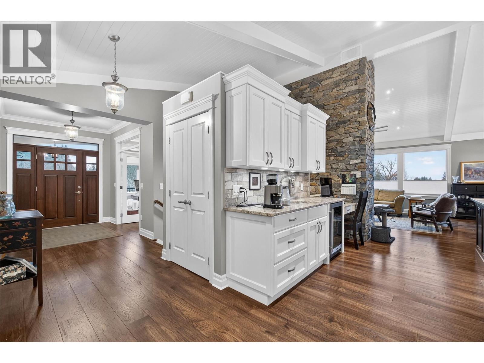 2281 24 Avenue Ne, Salmon Arm, British Columbia  V1E 3Y4 - Photo 40 - 10374607