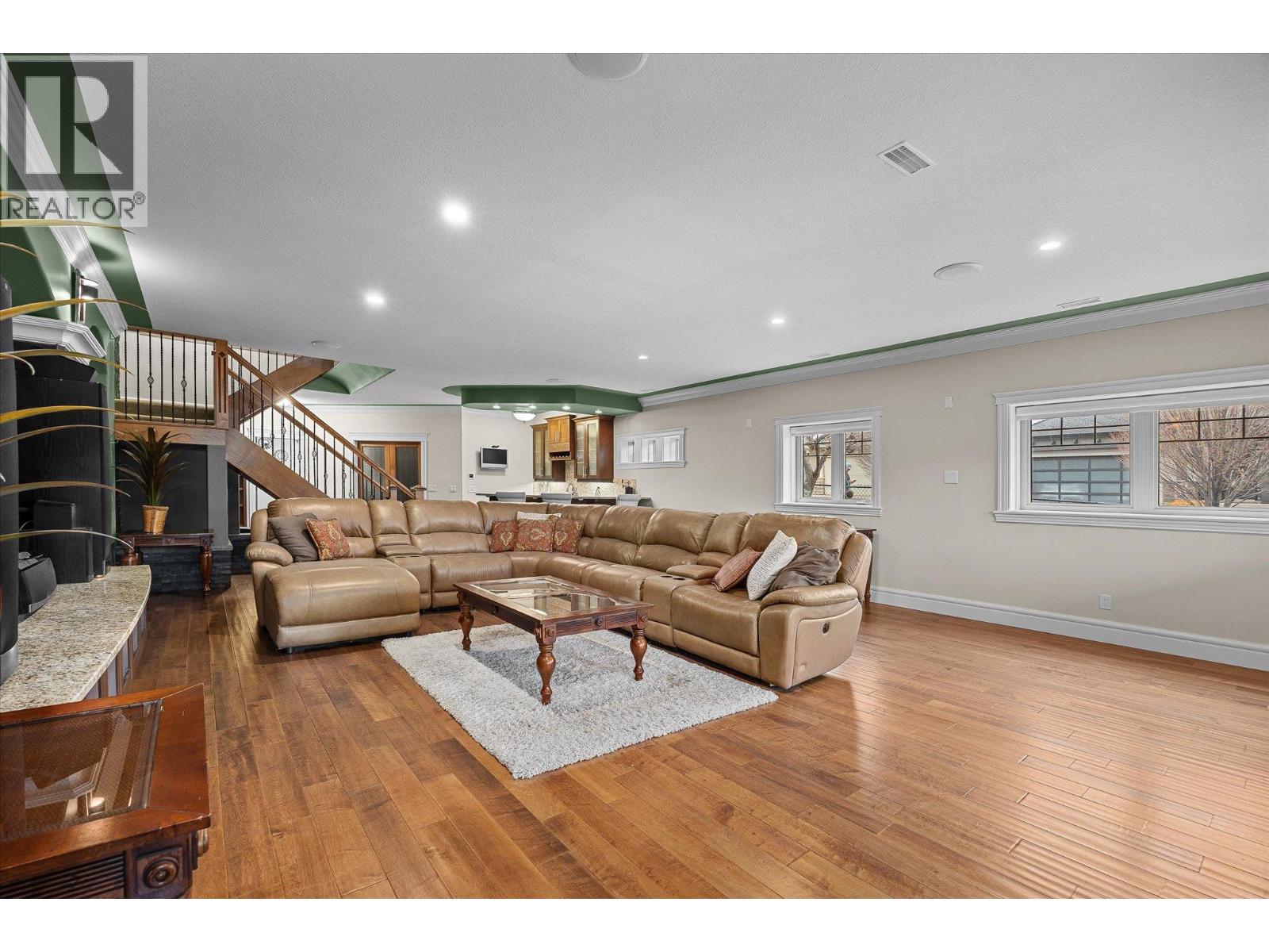 603 Arbor View Drive, Kelowna, British Columbia  V1W 4Z7 - Photo 37 - 10373064