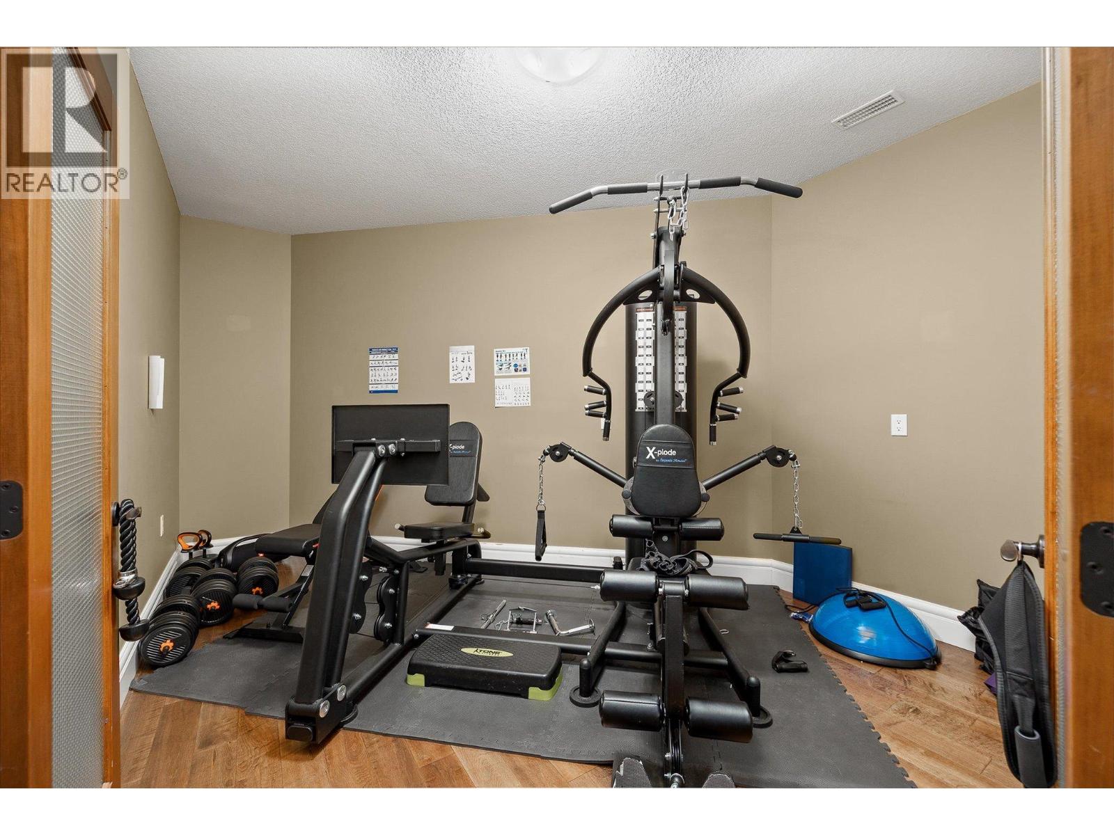 603 Arbor View Drive, Kelowna, British Columbia  V1W 4Z7 - Photo 38 - 10373064