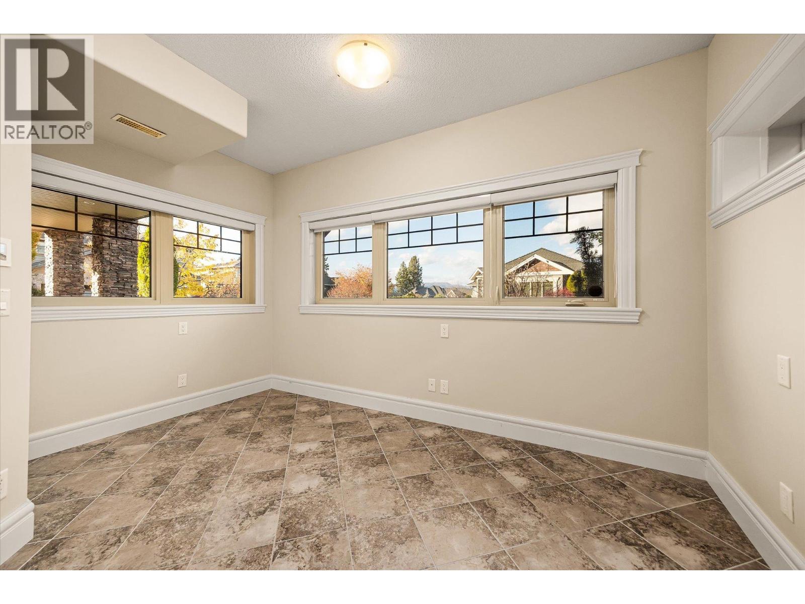 603 Arbor View Drive, Kelowna, British Columbia  V1W 4Z7 - Photo 43 - 10373064