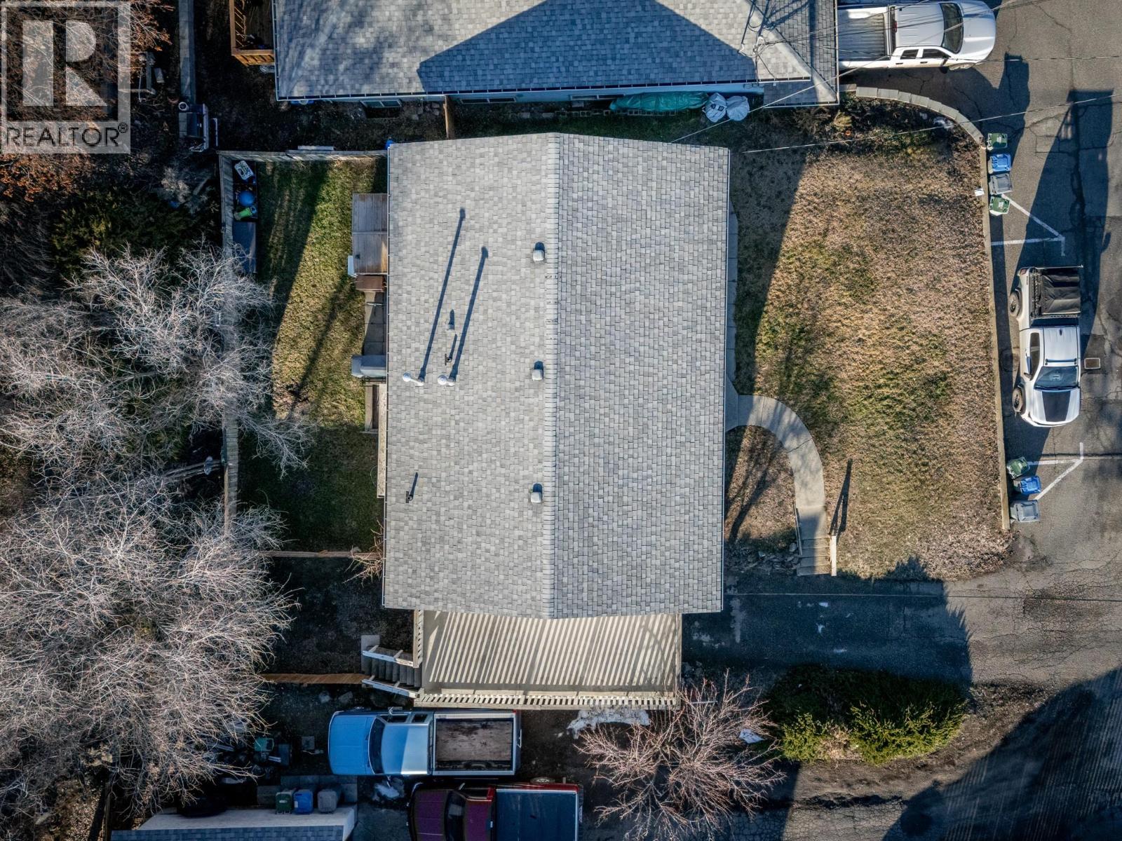 2070/2072 Westsyde Road, Kamloops, British Columbia  V2B 7C2 - Photo 30 - 10374789