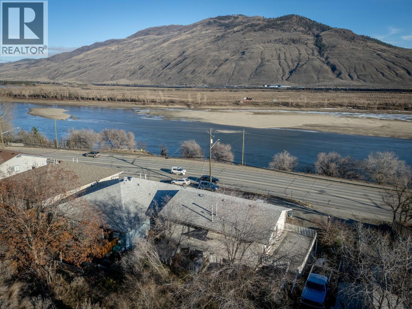 2070/2072 Westsyde Road, Kamloops, British Columbia  V2B 7C2 - Photo 31 - 10374789