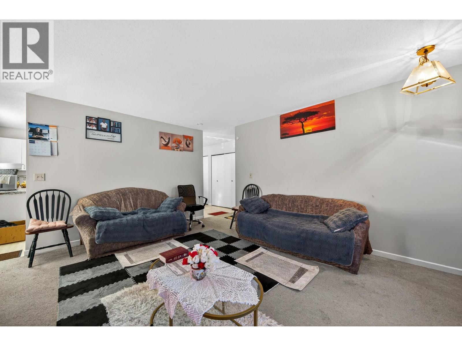 2070/2072 Westsyde Road, Kamloops, British Columbia  V2B 7C2 - Photo 4 - 10374789