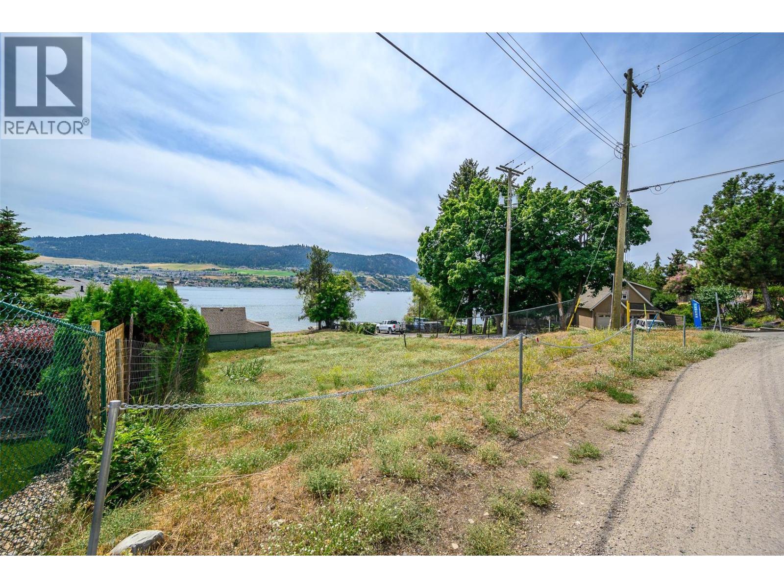 7501 Kennedy Lane, Vernon, British Columbia  V1H 1C4 - Photo 7 - 10374454