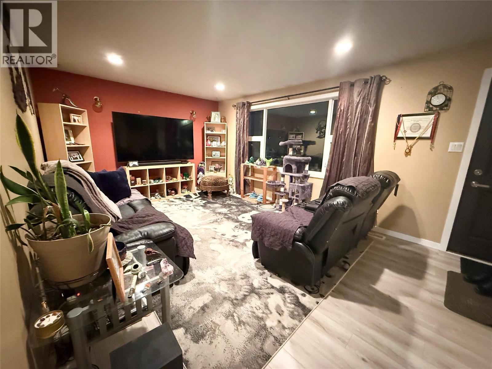 1626 Coldwater Avenue, Merritt, British Columbia  V0K 2B0 - Photo 4 - 10374774