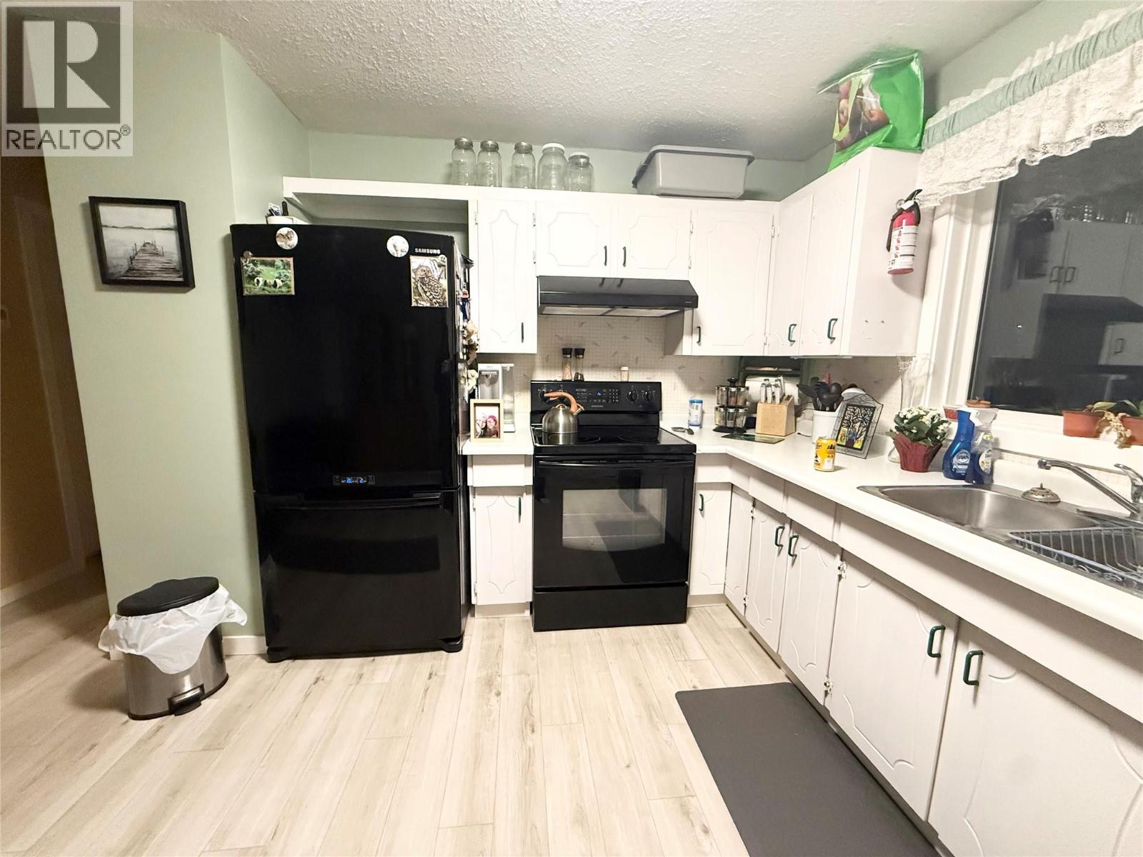 1626 Coldwater Avenue, Merritt, British Columbia  V0K 2B0 - Photo 6 - 10374774