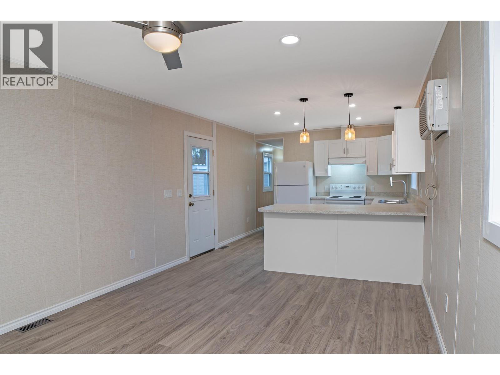 1421 Erickson Road Unit# 21, Creston, British Columbia  V0B 1G1 - Photo 3 - 10374593