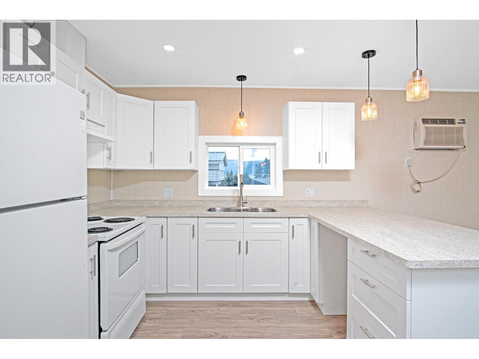 1421 Erickson Road Unit# 21, Creston, British Columbia  V0B 1G1 - Photo 4 - 10374593