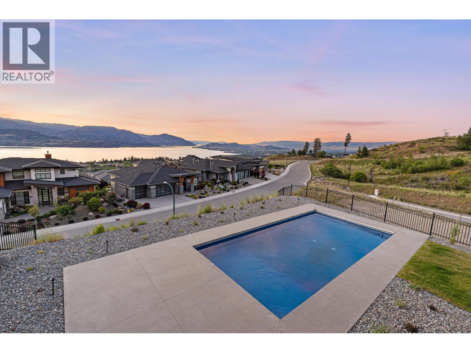 5584 Upper Mission Court, Kelowna, British Columbia  V1W 0C5 - Photo 48 - 10374818